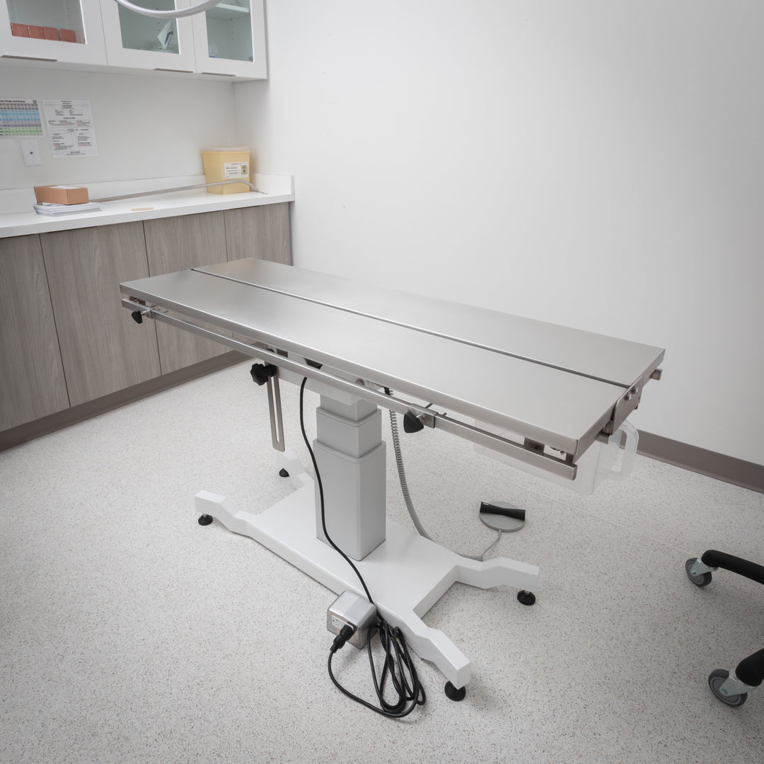 Table vétérinaire universelle FT-886 — Table d'opération V-top avancée