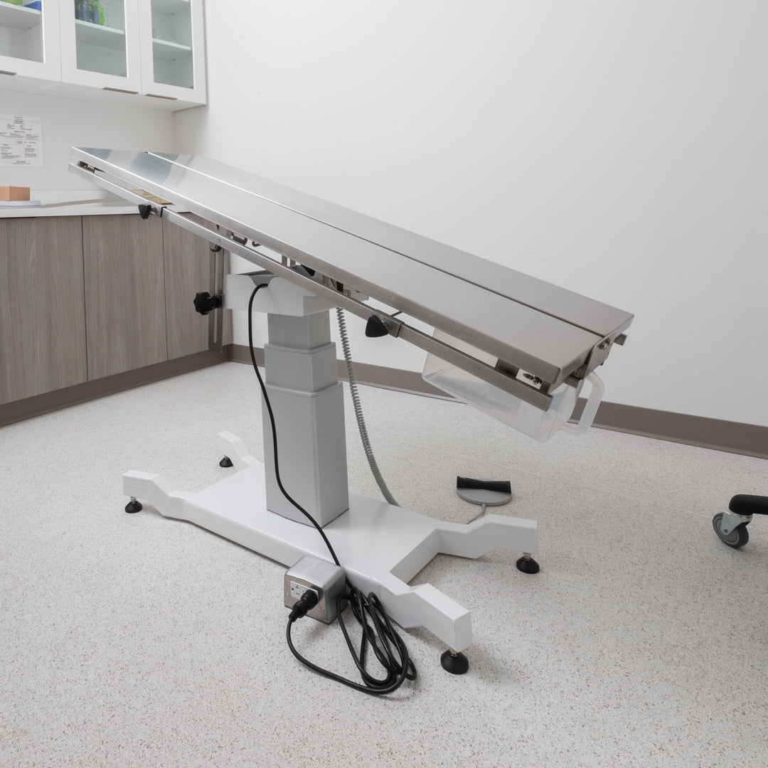 Table vétérinaire universelle FT-886 — Table d'opération V-top avancée