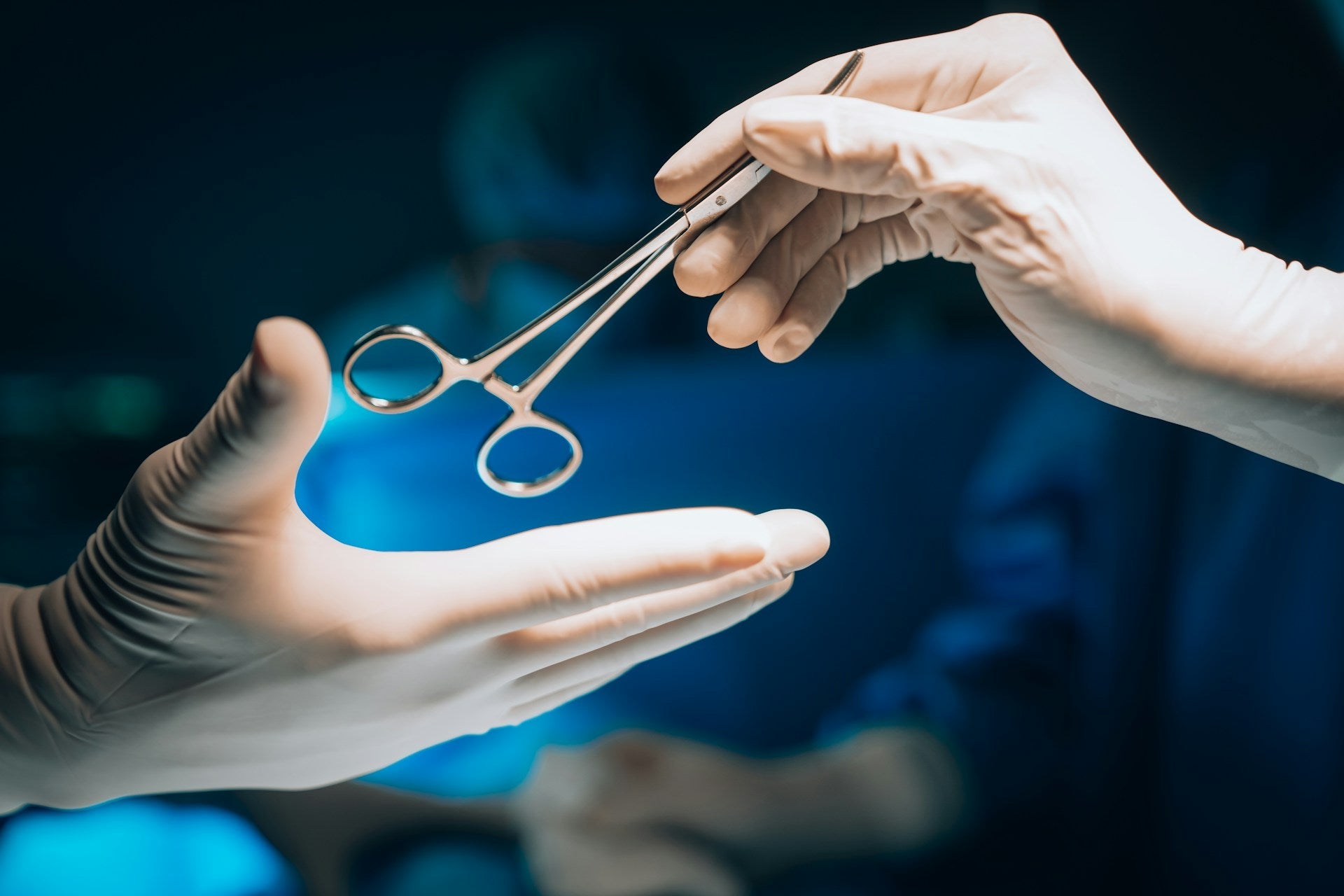 surgical scissors
