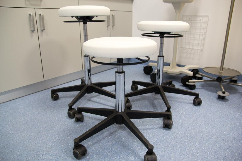 Optimizing Hospital Ergonomics with Saddle Stools