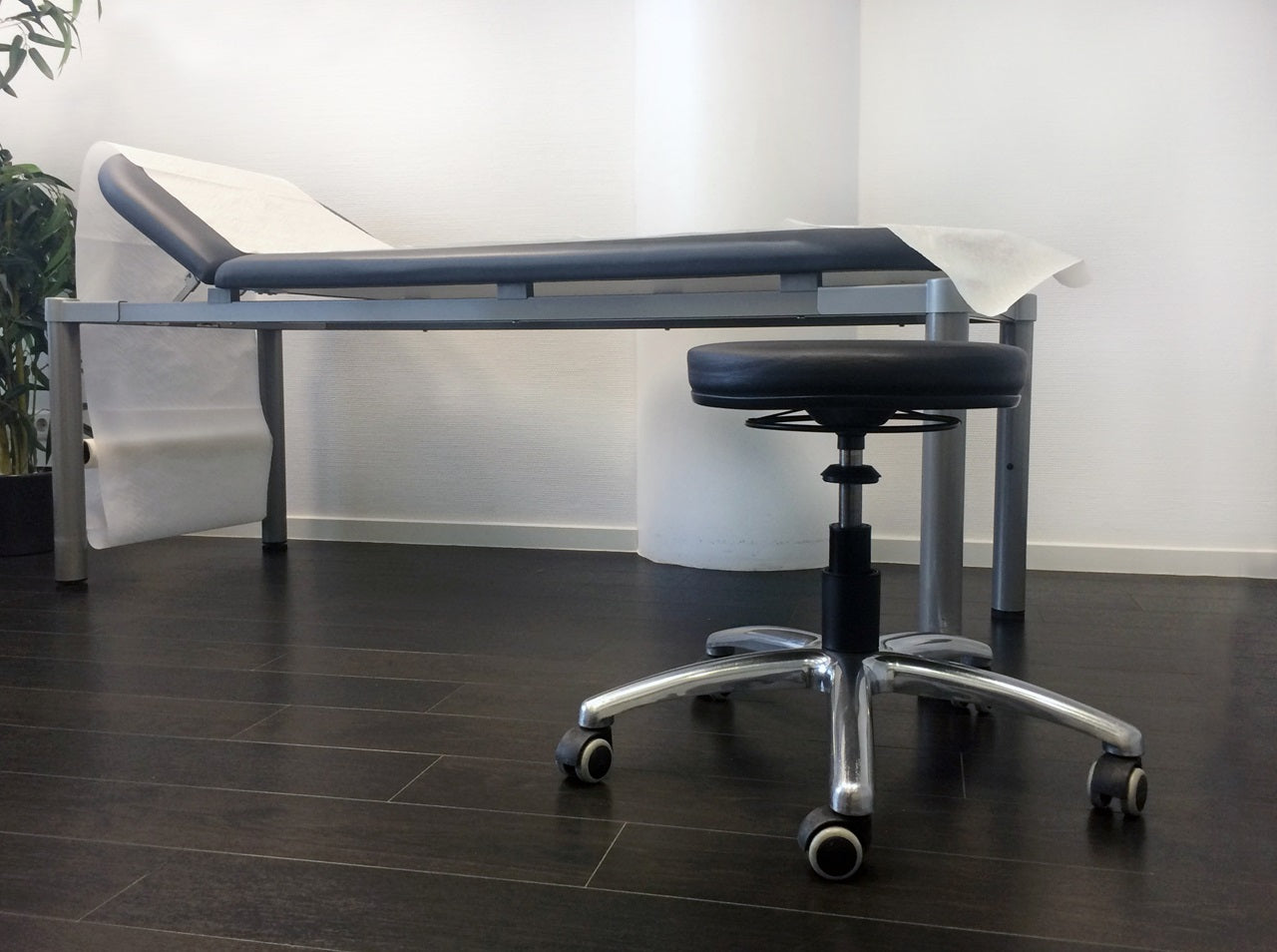saddle stool