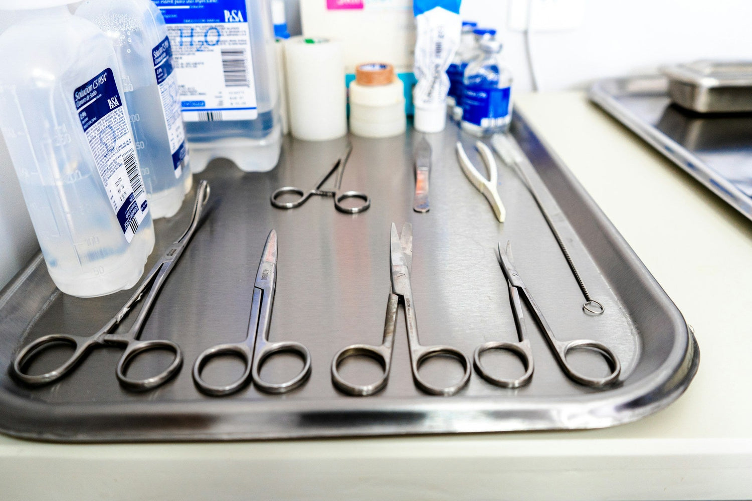 surgical instruments