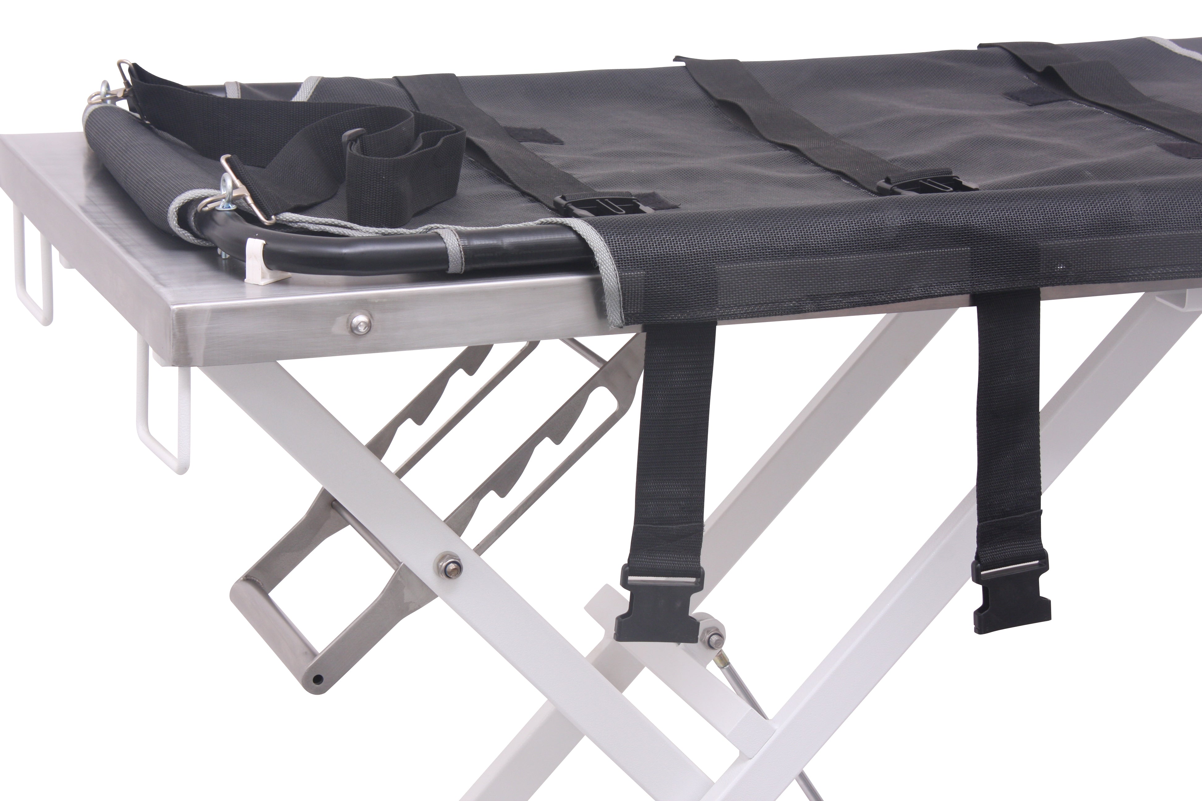 Showcasing the one-act lift system with automatic locking latch and quick release.